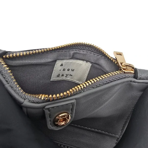 A New Day Womens Gray Textured Faux Leather Zip Around Wallet Card Holder - Picture 4 of 6